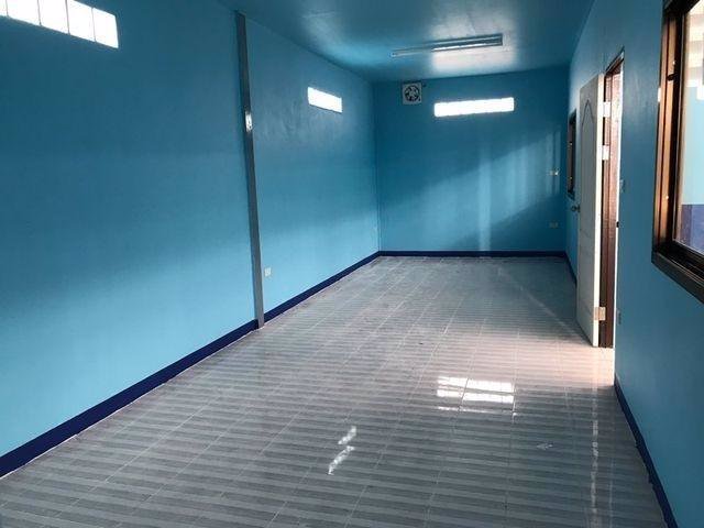 ให้เช่าโกดังเก็บสินค้า-พื้นที่ใช้สอย-300-ตารางเมตร-ตลาดไท-ไอยรา-ปทุมธานี