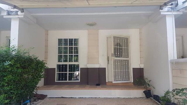 ให้เช่าทาวน์เฮ้าส์-3-ชั้นครึ่ง-เนื้อที่-23-ตรว-เฟอร์ครบพร้อมอยู่-หมู่บ้านพลัส-ซิตี้พาร์ค-พระร