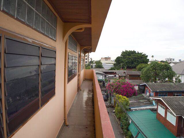 ให้เช่าอาคาร-5-ชั้น-ซอยพุทธบูชา-9-เขตจอมทอง-เหมาะทำเป็นออฟฟิศและคลังสินค้า-พื้นที่ใช้สอย-520-ตรม