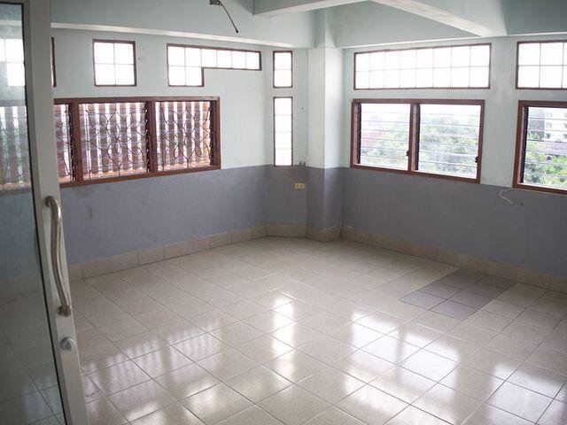 ให้เช่าอาคาร-5-ชั้น-ซอยพุทธบูชา-9-เขตจอมทอง-เหมาะทำเป็นออฟฟิศและคลังสินค้า-พื้นที่ใช้สอย-520-ตรม