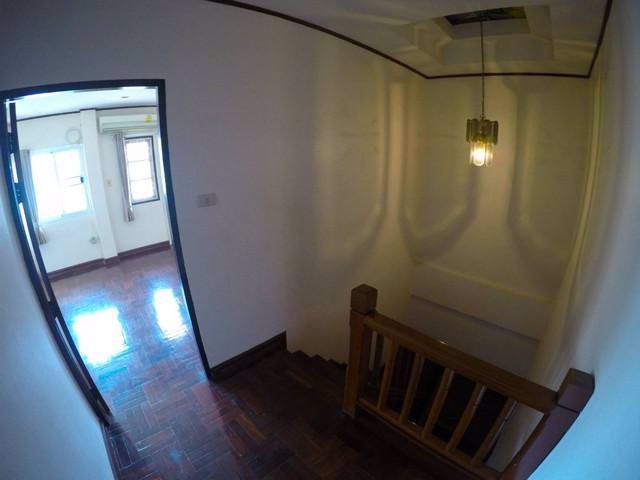 ให้เช่าทาวน์โฮม-3-ชั้น-เนื้อที่-24-ตรว-ทำเลดี-เหมาะเป็นออฟฟิศและที่อยู่อาศัย-ใกล้-bts-พระโขนง