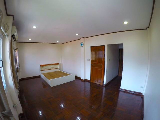 ให้เช่าทาวน์โฮม-3-ชั้น-เนื้อที่-24-ตรว-ทำเลดี-เหมาะเป็นออฟฟิศและที่อยู่อาศัย-ใกล้-bts-พระโขนง