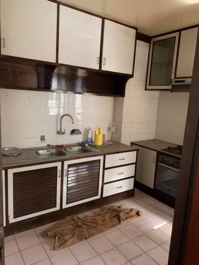 ให้เช่าทาวน์เฮ้าส์-3-ชั้นครึ่ง-หมู่บ้านโฮมอเวนิว-1-ซอยสุขุมวิท-101-1-เนื้อที่-37-ตรว-3-นอน-4-น้ำ