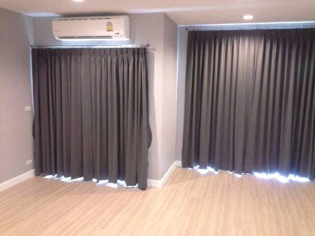 ให้เช่าทาวน์โฮม-3-ชั้น-3-ห้องนอน-3-ห้องน้ำ-พื้นที่ใช้สอย-200-ตรม-หมู่บ้านกรีนิช-รามอินทรา