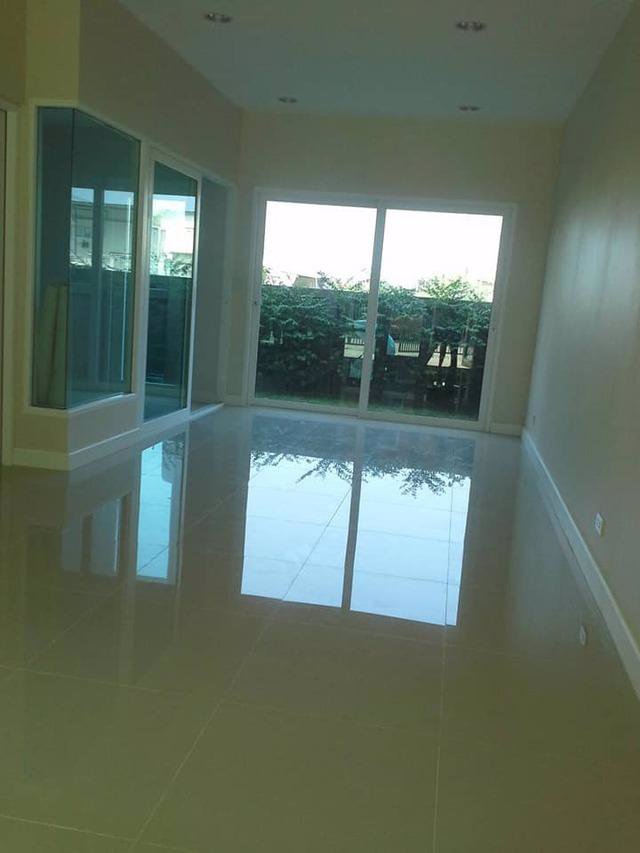 ให้เช่าทาวน์โฮม-3-ชั้น-3-ห้องนอน-3-ห้องน้ำ-พื้นที่ใช้สอย-200-ตรม-หมู่บ้านกรีนิช-รามอินทรา