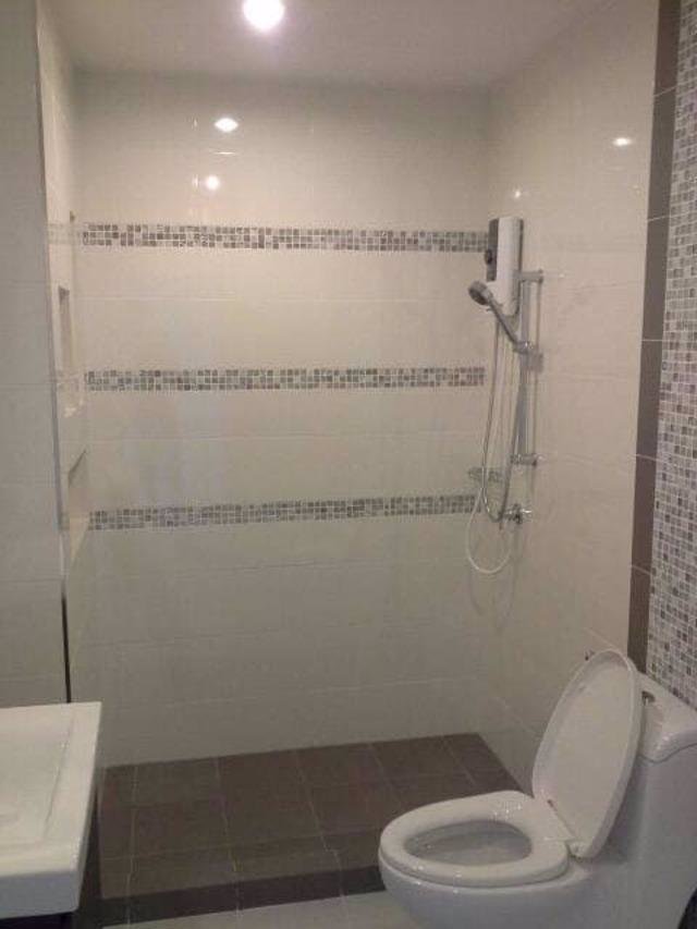 ให้เช่าทาวน์โฮม-3-ชั้น-3-ห้องนอน-3-ห้องน้ำ-พื้นที่ใช้สอย-200-ตรม-หมู่บ้านกรีนิช-รามอินทรา