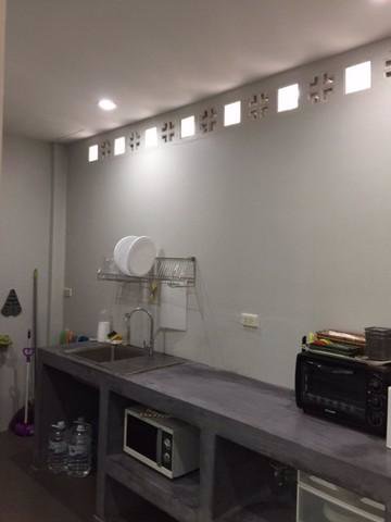 ให้เช่าอาคารพาณิชย์-3-ชั้น-พื้นที่ใช้สอย-180-ตารางเมตร-มีเฟอร์บางส่วน-ย่านถนนรังสิตนครนายก-คลอง3