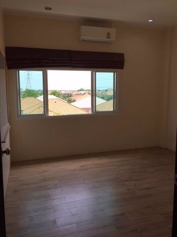 ให้เช่าอาคารพาณิชย์-3-ชั้น-พื้นที่ใช้สอย-180-ตารางเมตร-มีเฟอร์บางส่วน-ย่านถนนรังสิตนครนายก-คลอง3