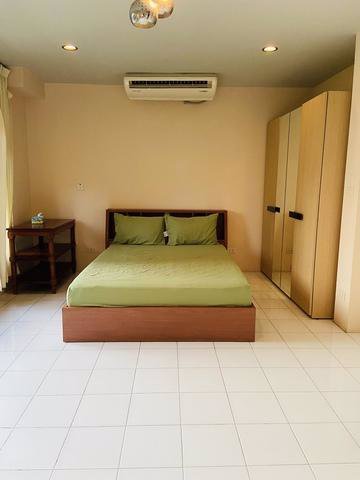 ให้เช่าทาวน์เฮ้าส์-4-ชั้น-3-นอน-4-นํ้า-พื้นที่ใช้สอย-420-ตรม-หมู่บ้านชิชาคาสเซิล-สุขุมวิท-31