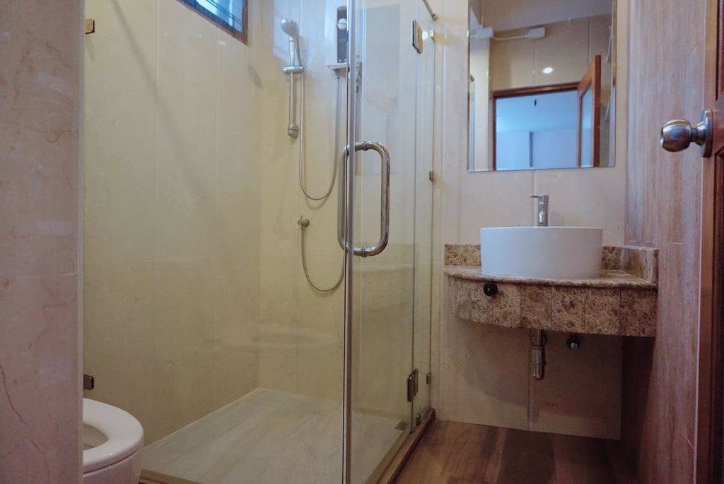 ให้เช่าทาวน์โฮมเล่นระดับ-3-ชั้น-พื้นที่ใช้สอย-250-ตรม-เหมาะทำ-home-office-หรือ-พักอยู่อาศัย