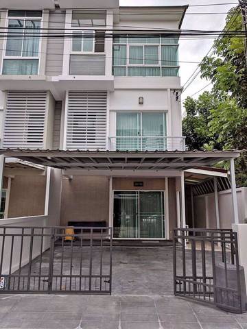 ให้เช่าทาวน์โฮม-3-ชั้น-3-นอน-3-นำ้-พื้นที่ใช้สอย-140-ตรม-เดอะ-เมทโทร-พระราม-9-the-metro-rama-9