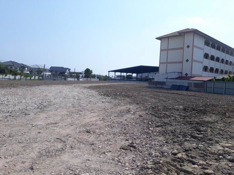 ให้เช่าที่ดินถมแล้ว-6-ไร่เศษ-แบ่งเช่าได้-หน้ากว้าง-50-เมตร-ซอ่อนนุช-80-ใกล้สนามบินสุวรรณภูมิ