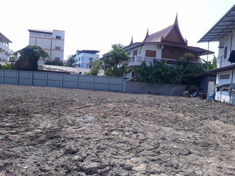 ให้เช่าที่ดินถมแล้ว-6-ไร่เศษ-แบ่งเช่าได้-หน้ากว้าง-50-เมตร-ซอ่อนนุช-80-ใกล้สนามบินสุวรรณภูมิ