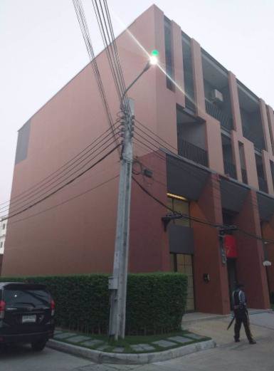 ให้เช่าอาคารพาณิชย์-35-ชั้น-พื้นที่-283-ตรวา-ถนน-เพชรเกษม-81-หลังริม-ในโครงการ-สิริ-อเวนิว