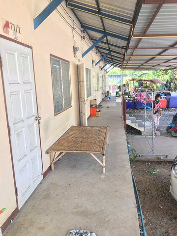 ให้เช่าห้องเดือนละ-1500-บาท-ขนาด-28-ตรม-ตวังน้ำซับ-อศรีประจันต์-สุพรรณบุรี-มีที่จอดรถพร้อมหลังคา