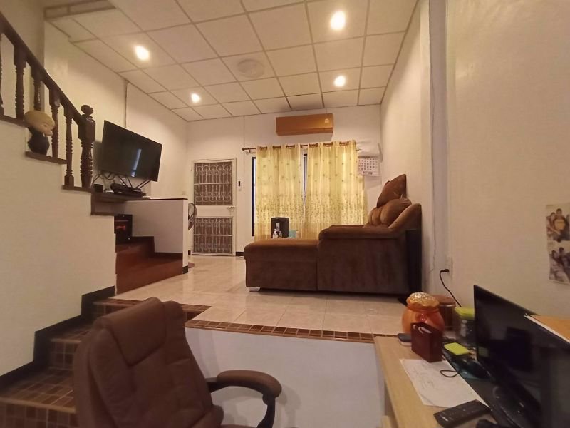 ทาวน์เฮาส์-2-ชั้น-ทำเลพระราม5