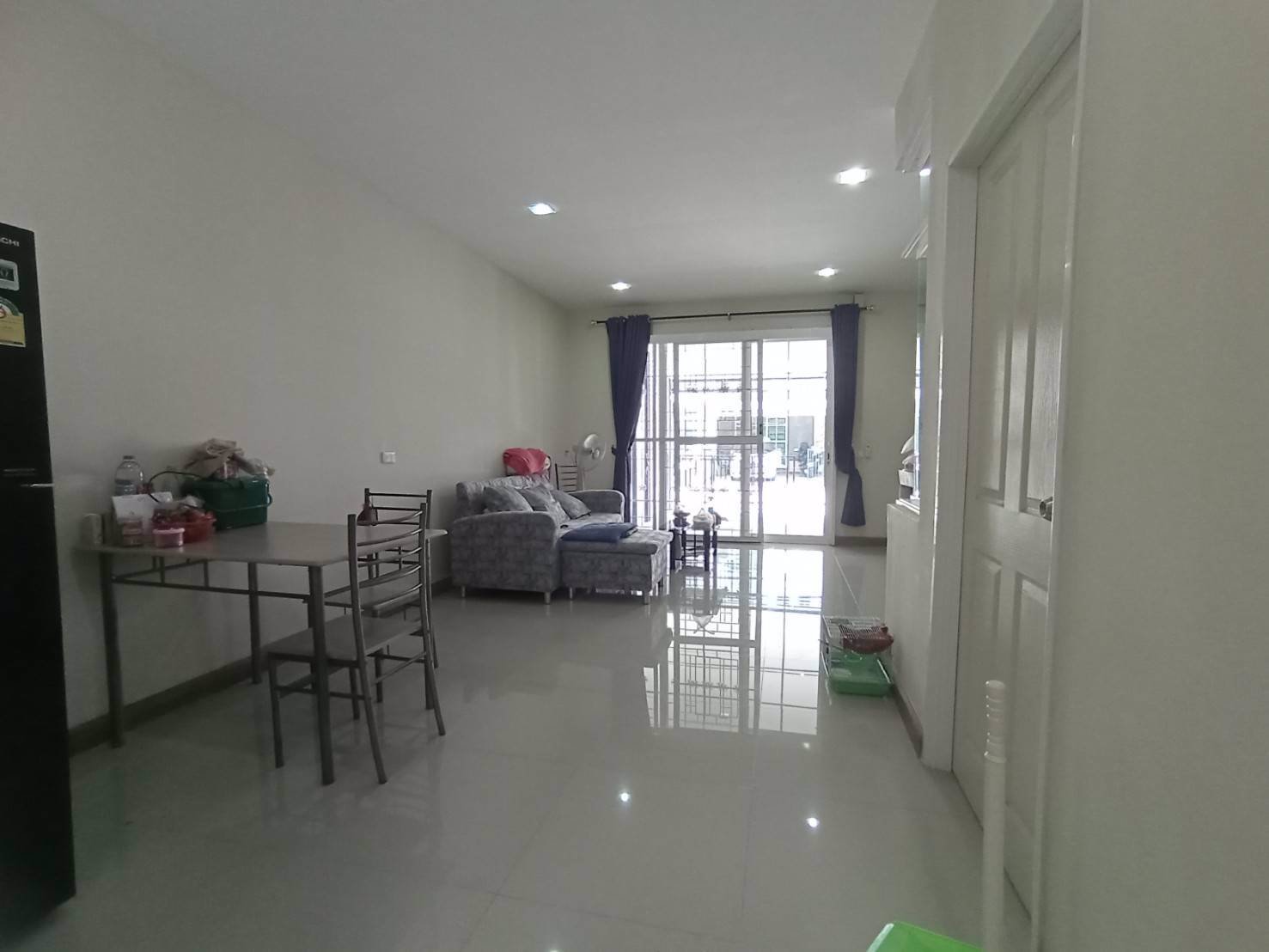 ขายด่วน-ทาวน์โฮม-ทำเลบางกรวย-พระราม-7-ใกล้ทางด่วนศรีรัช