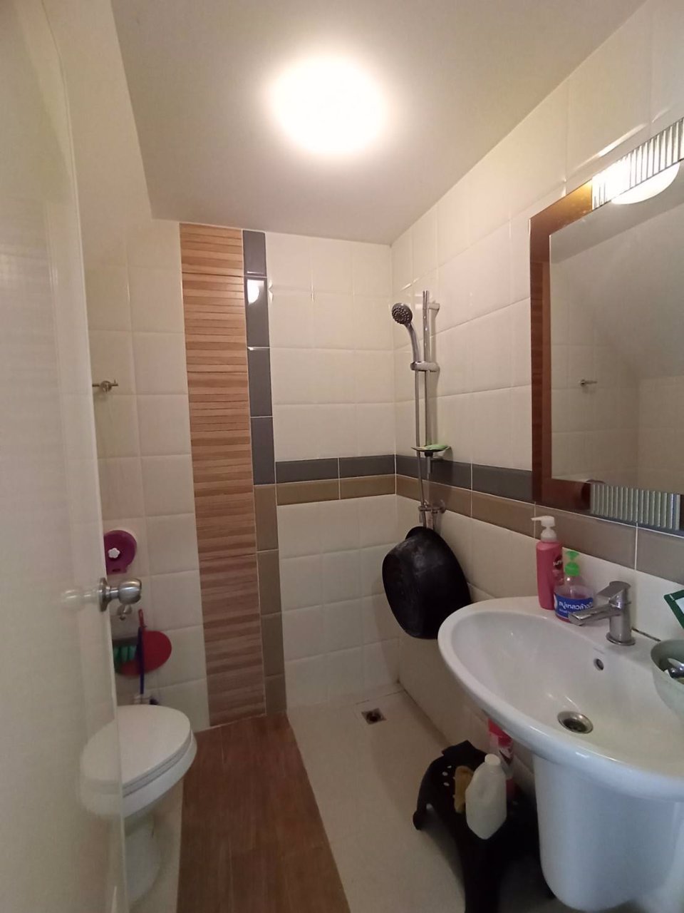 ขายด่วน-ทาวน์โฮม-ทำเลบางกรวย-พระราม-7-ใกล้ทางด่วนศรีรัช