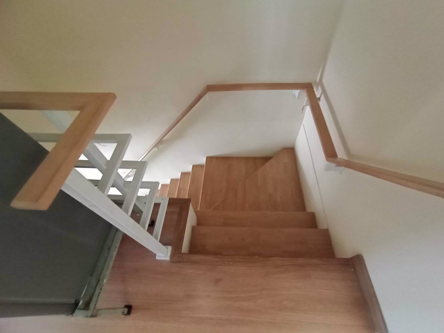 ขายด่วน-ทาวน์โฮม-ทำเลบางกรวย-พระราม-7-ใกล้ทางด่วนศรีรัช