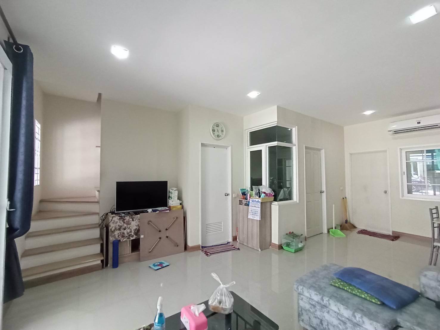 ขายด่วน-ทาวน์โฮม-ทำเลบางกรวย-พระราม-7-ใกล้ทางด่วนศรีรัช