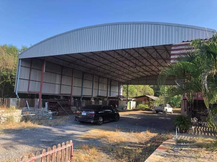 ขายด่วนๆๆค่ะ-โกดัง-พร้อมบ้านรีสอร์ต-บ้านพักคนงาน-3-ห้อง