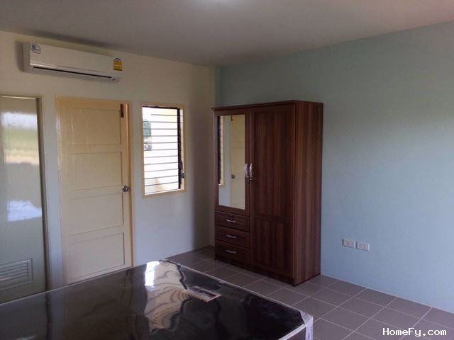 ห้องว่างให้เชาแถวไทรน้อย-ห้องสะอาด-สะดวก-เฟอร์นิเจอร์ครบครัน-ตู้-เตียง-แอร์-ฟรี-wifi