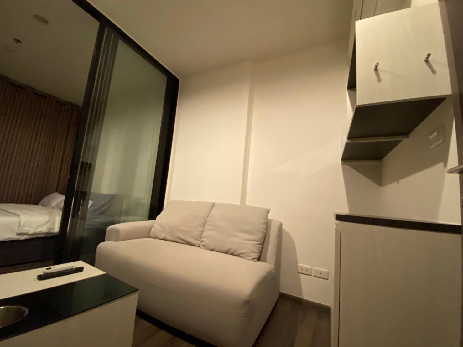 the-base-park-west-sukhumvit-77-ให้เช่า-11000-1ห้องนอน-ว่าง-1-ธันวาคม-ชั้น-24-คอนโดใกล้-bts