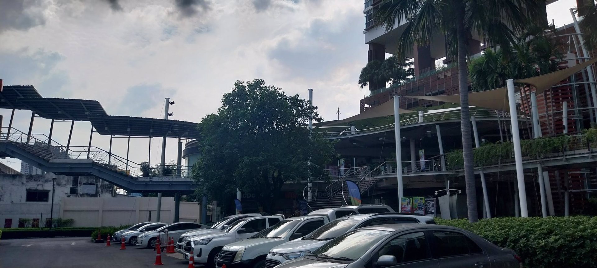 คอนโด-the-coast-bangkok-ให้เช่า-17000-2ห้องนอน-2ห้องน้ำ-63ตรม-คอนโดติด-bts-และทางด่วน