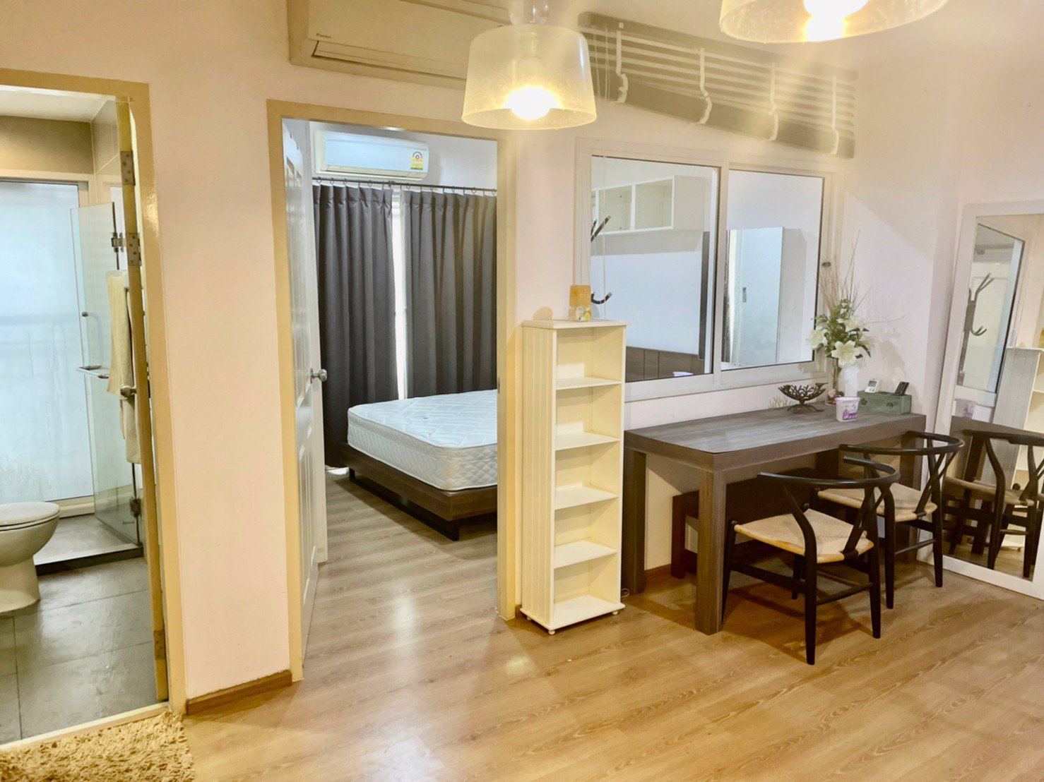 ให้เช่าคอนโด-sym-vibha-ladprao-ซิม-วิภา-ลาดพร้าว-ใกล้btsหมอชิต-และ-mrt-จตุจักร