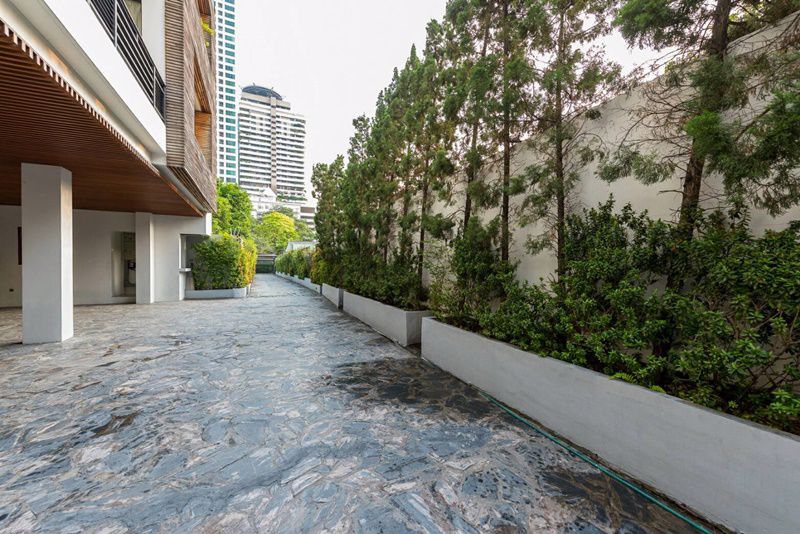 ขายบ้านสวย-ใจกลางอโศกมนตรี-ห่างจากรถไฟฟ้าใต้ดินสถานีเพชรบุรี-เพียง-300-เมตร-เท่านั้น