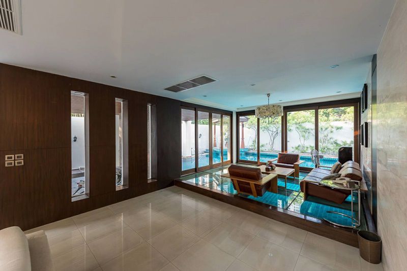 ขายบ้านสวย-ใจกลางอโศกมนตรี-ห่างจากรถไฟฟ้าใต้ดินสถานีเพชรบุรี-เพียง-300-เมตร-เท่านั้น