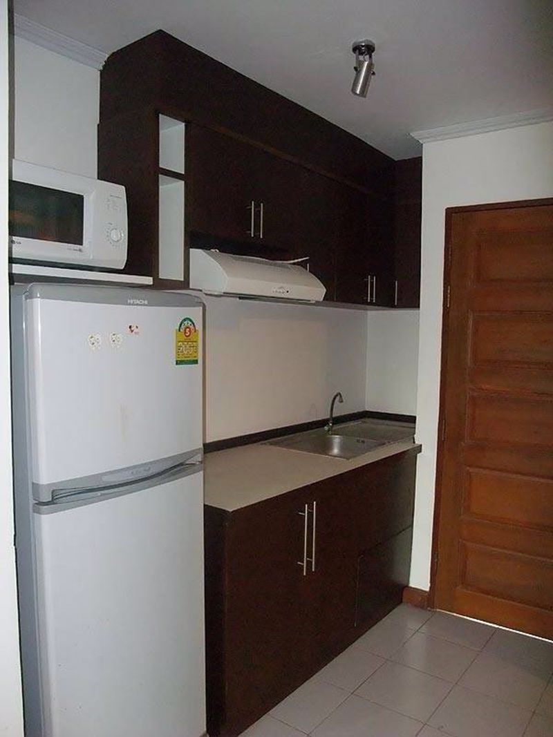 ขายด่วน-คอนโด-อารีย์-เพลส-สุขุมวิท-26-เดินเข้าซอยประมาณ-600-เมตร-อยู่ใกล้-bts-พร้อมพงษ์-เอ็มโพเรียม