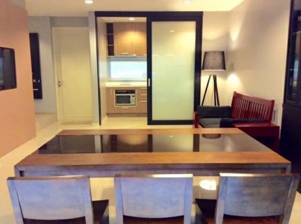 pet-friendly-noble-cube-pattanakarn-townhouse-for-rent