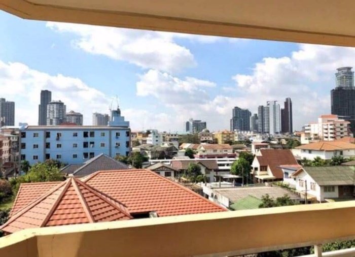 the-fragrant-71-condo-for-122-sqm-condo-fully-furnished-sale-near-bts-phrakanong