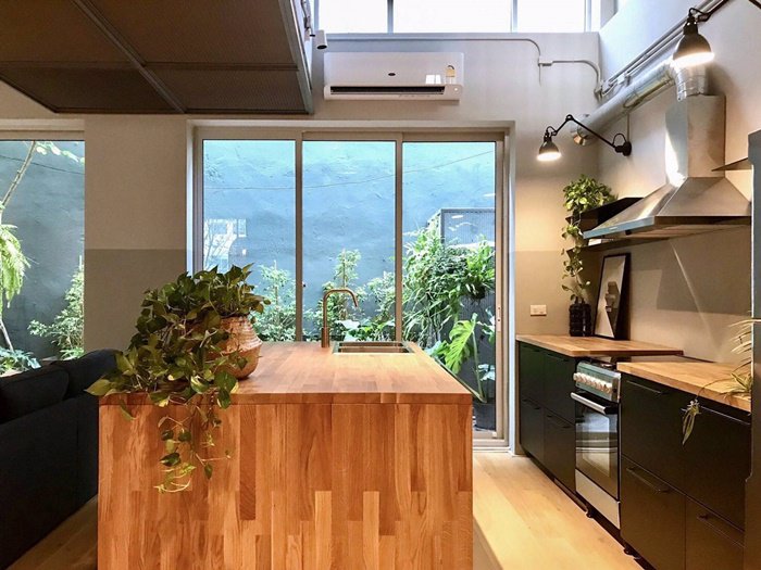 ขายทาวน์เฮ้าส์-244-ตรวา-3-ชั้น-พึ่งตกแต่งใหม่ทั้งหลัง-ในสุขุมวิท-49-ห่างจาก-โรงพยาบาลสมิติเวชเพียง