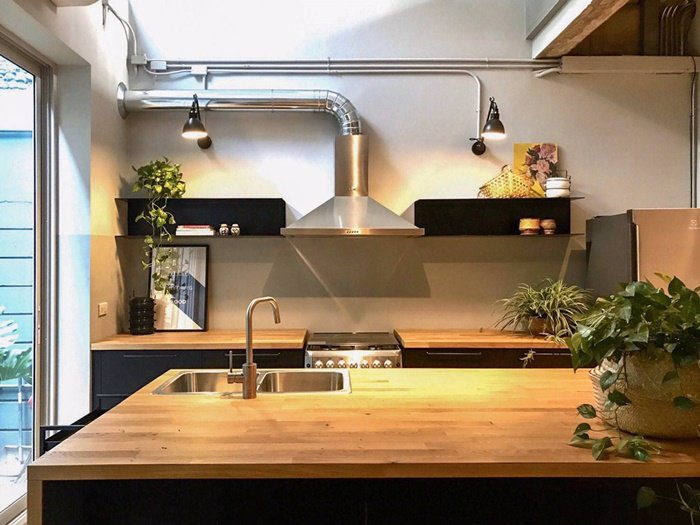 ขายทาวน์เฮ้าส์-244-ตรวา-3-ชั้น-พึ่งตกแต่งใหม่ทั้งหลัง-ในสุขุมวิท-49-ห่างจาก-โรงพยาบาลสมิติเวชเพียง