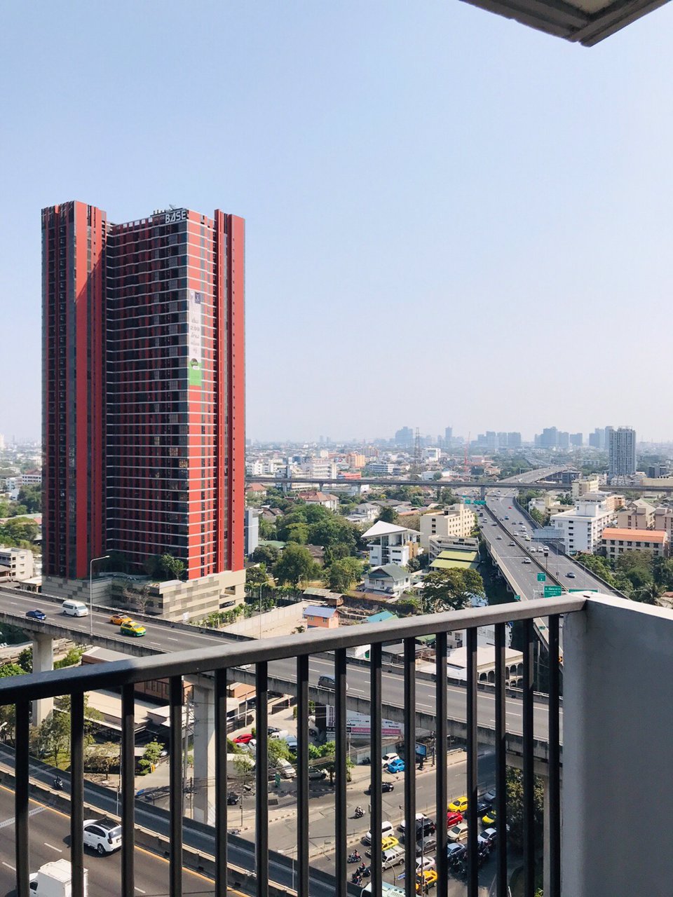 ให้เช่าคอนโด-เดอะเบส-พระราม-9-รามคำแหง-ห้องมุม-