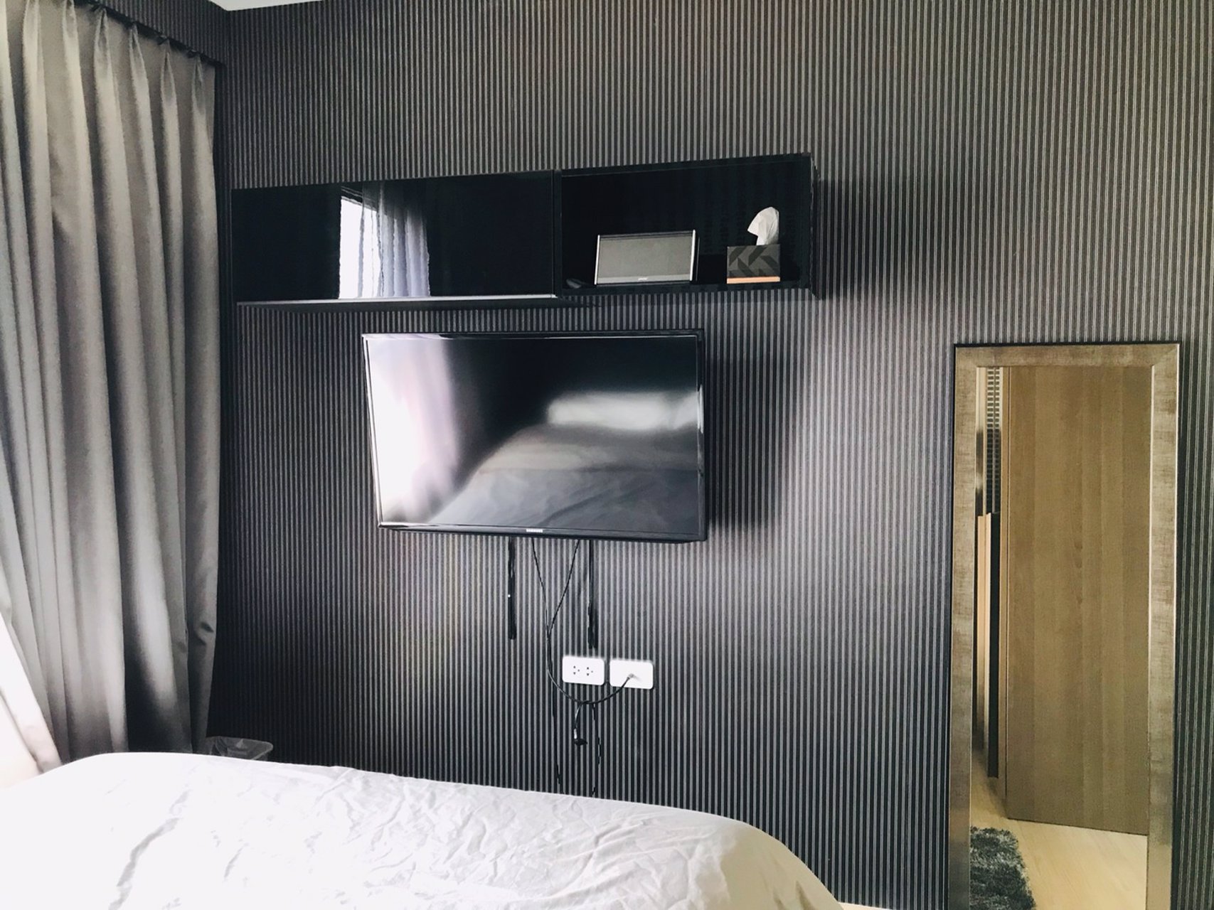 ให้เช่าคอนโด-เดอะเบส-พระราม-9-รามคำแหง-ห้องมุม-