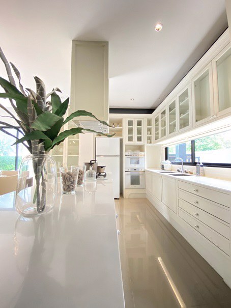 ราคาดีมาก-ขายด่วน-บ้านเดี่ยวแปลงมุมพร้อมสระว่ายน้ำระบบเกลือ-โนเบิล-เกเบิล-วัชรพล-ตกแต่งครบพร้อมเข้าอ