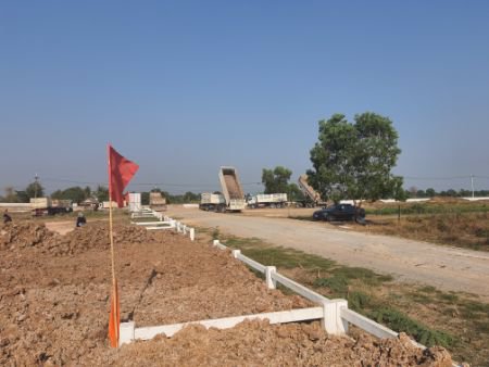 ขาย-ที่ดิน-ขายที่ดินวิวสวยริมคลอง30-ที่ดินติดถนน4เลน-ธาราสิริ-บาย-แลนด์มาร์ค-200ตรว-วิวสวยติดริมคลอง30-พร้อมถม-ติดถนน4เลน