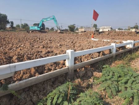 ขาย-ที่ดิน-ขายที่ดินวิวสวยริมคลอง30-ที่ดินติดถนน4เลน-ธาราสิริ-บาย-แลนด์มาร์ค-200ตรว-วิวสวยติดริมคลอง30-พร้อมถม-ติดถนน4เลน