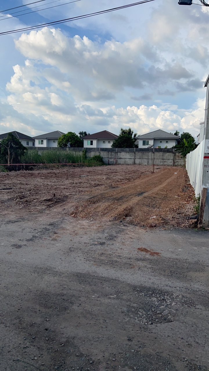 ขายถูก-ที่ดินแปลงเล็ก-กทม-ถมแล้ว-น้ำ-ไฟฟ้า-พร้อม