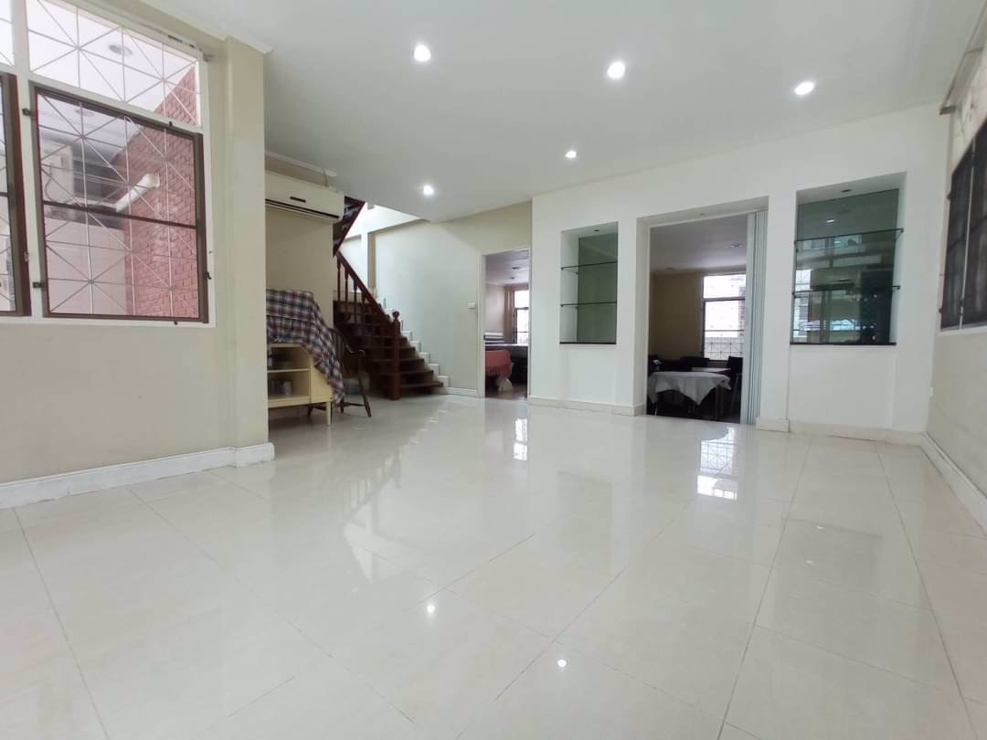 ให้เช่าบ้านเดี่ยว-3-นอน-พระรามเก้าใกล้เดอะไนน์