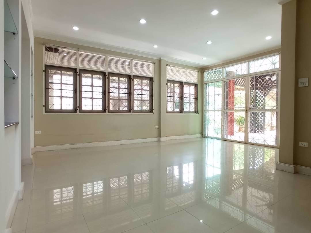 ให้เช่าบ้านเดี่ยว-3-นอน-พระรามเก้าใกล้เดอะไนน์