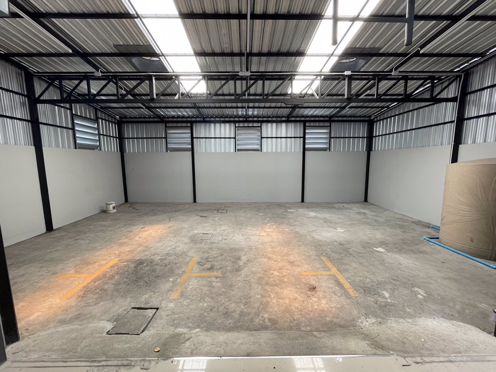 ให้เช่า-อาคารพาณิชย์-4-ชั้น-โครงการ-district-ในซอยลาดพร้าว-113