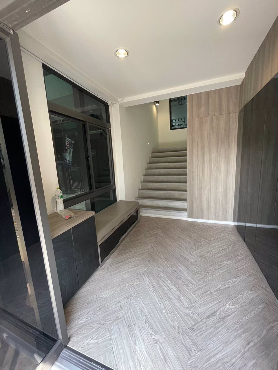 ให้เช่า-อาคารพาณิชย์-4-ชั้น-โครงการ-district-ในซอยลาดพร้าว-113