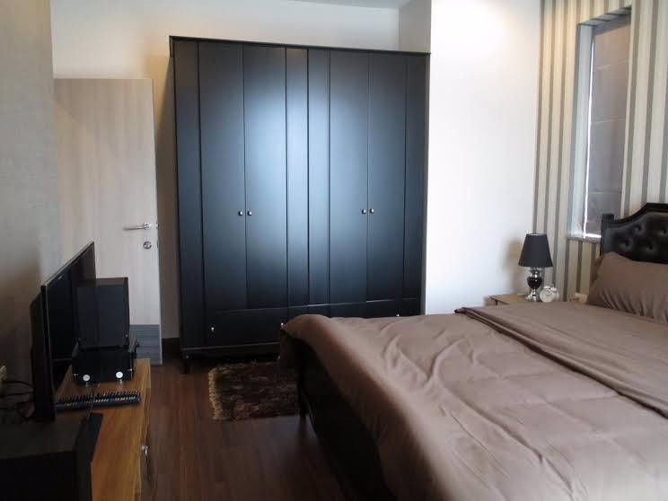 supalai-premier-asoke-96-sqm-included-carpark-12-sqm-20th-fl-for-rent-45000-thb-negotiab