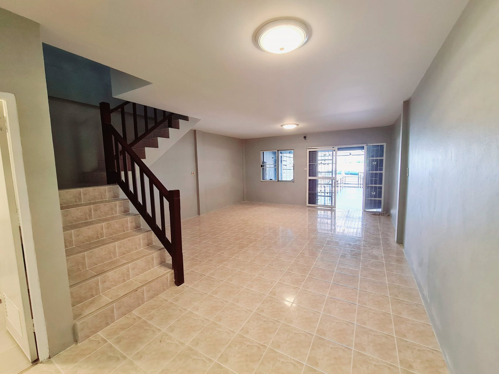 หมู่บ้าน-วิเศษสุข-เฟส4-พันท้ายนรสิงห์-3-ห้องนอน-2ห้องน้ำ-ผ่อนเริ่มต้นเพียง-6000-บาท