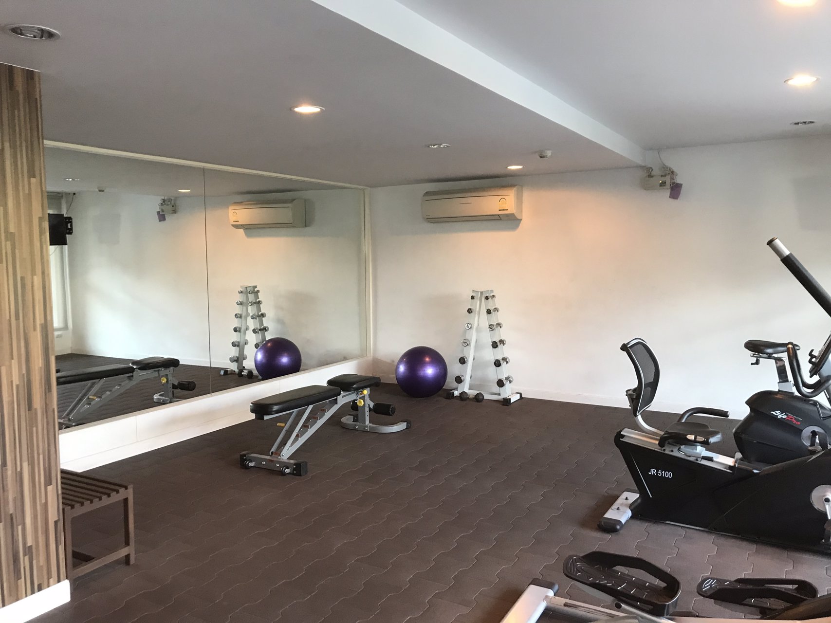 ปล่อยเช่า-silk-phaholyothin-9-1-ห้องนอน-1-ห้องน้ำ-ขนาด-48-ตรม-ราคา-15000-เดือน