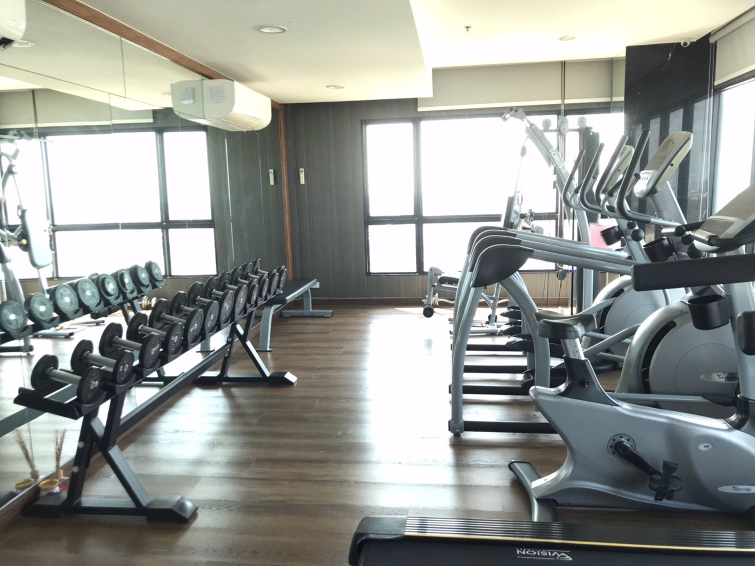 คอนโดให้เช่า-knightsbridge-sky-river-ocean-เฟอร์นิเจอร์ครบ-ราคาพิเศษ-15000-บาท-เดือน